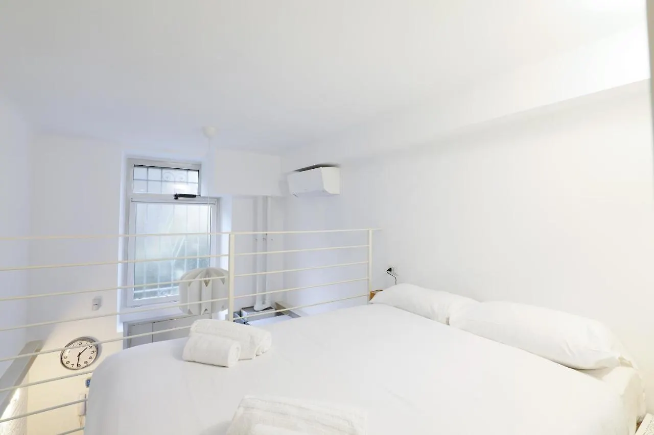 Apartamento Primopiano - Argonne Milán 0*,