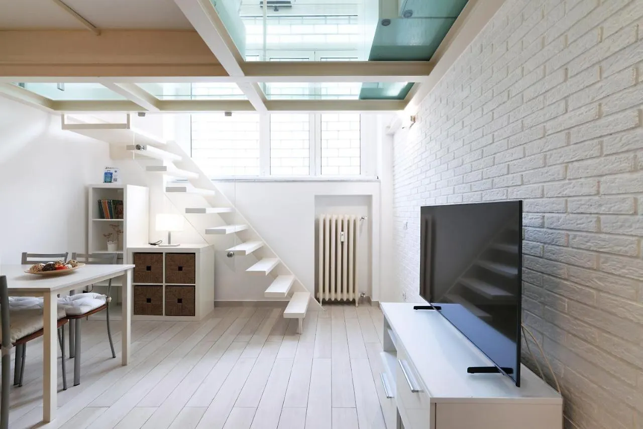 Apartamento Primopiano - Argonne Milán