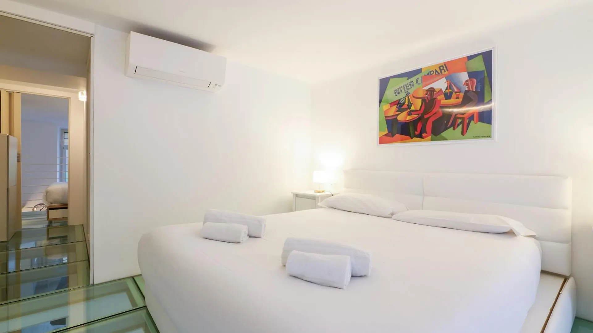 Apartamento Primopiano - Argonne Milán 0*,  Italia